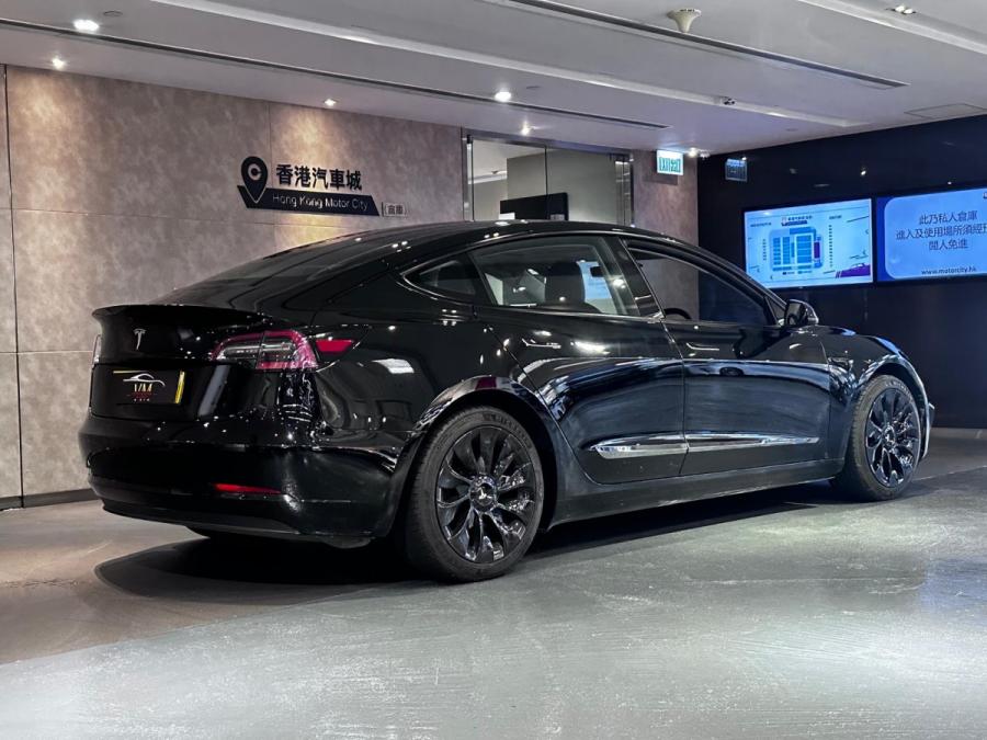 MODEL  3 STANDARD  RANGE - Image 2