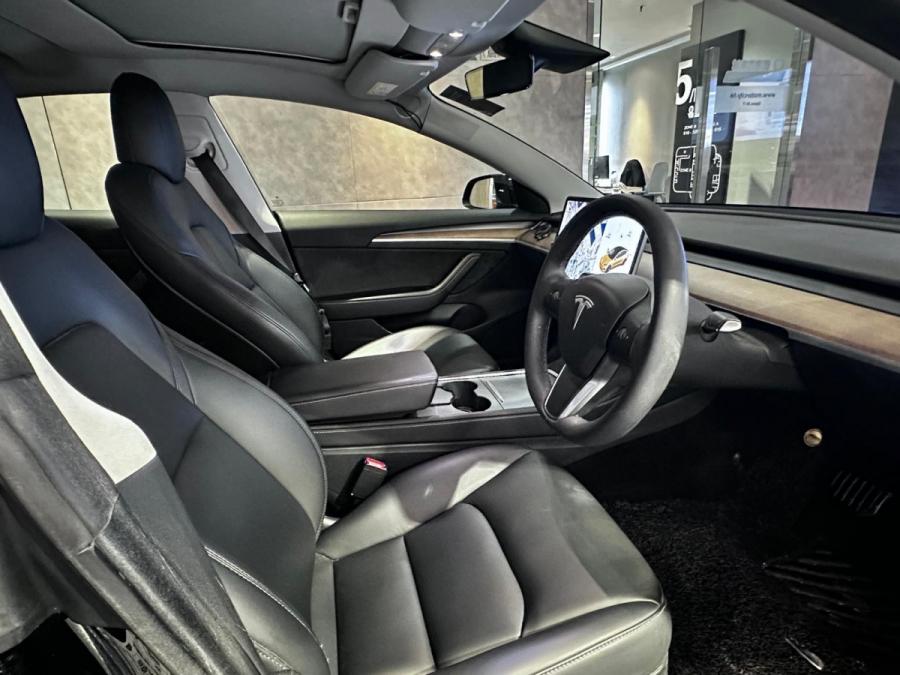 MODEL  3 STANDARD  RANGE - Image 5