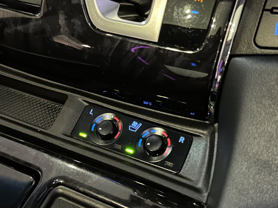 Alphard 2.5 SC TRD - Image 9