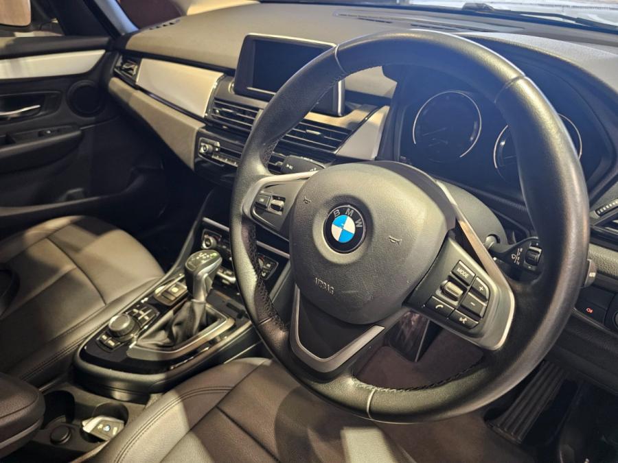 225XE ACTIVE TOURER - Image 4