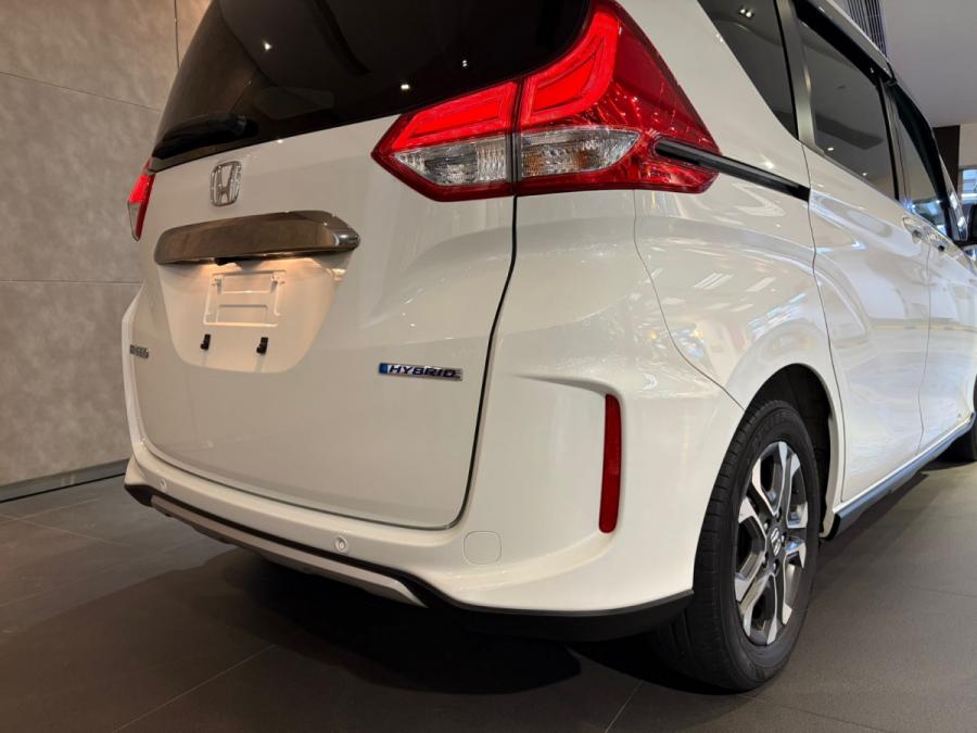 FREED HYBRID CROSSTAR 6座 - Image 9