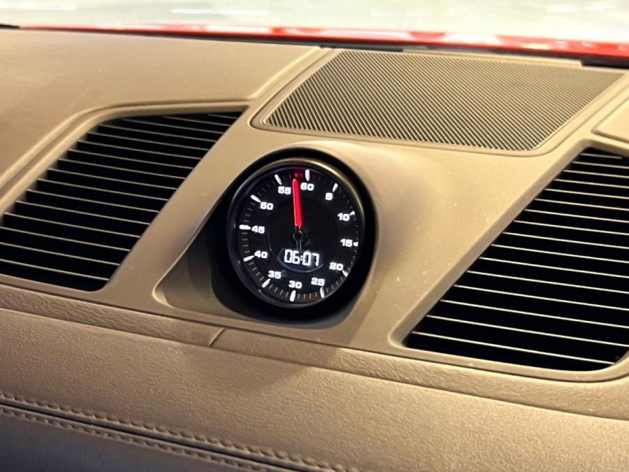 Cayenne Turbo Coupe - Image 10