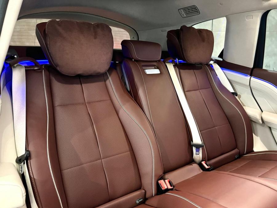 Maybach GLS600 4Matic - Image 11