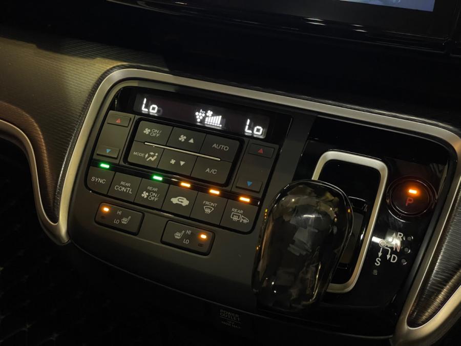 Stepwgn E:HEV Spada EX Cool - Image 8