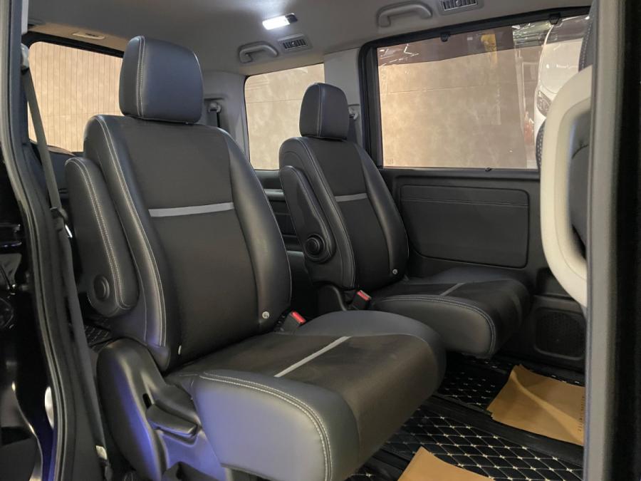 Stepwgn E:HEV Spada EX Cool - Image 4