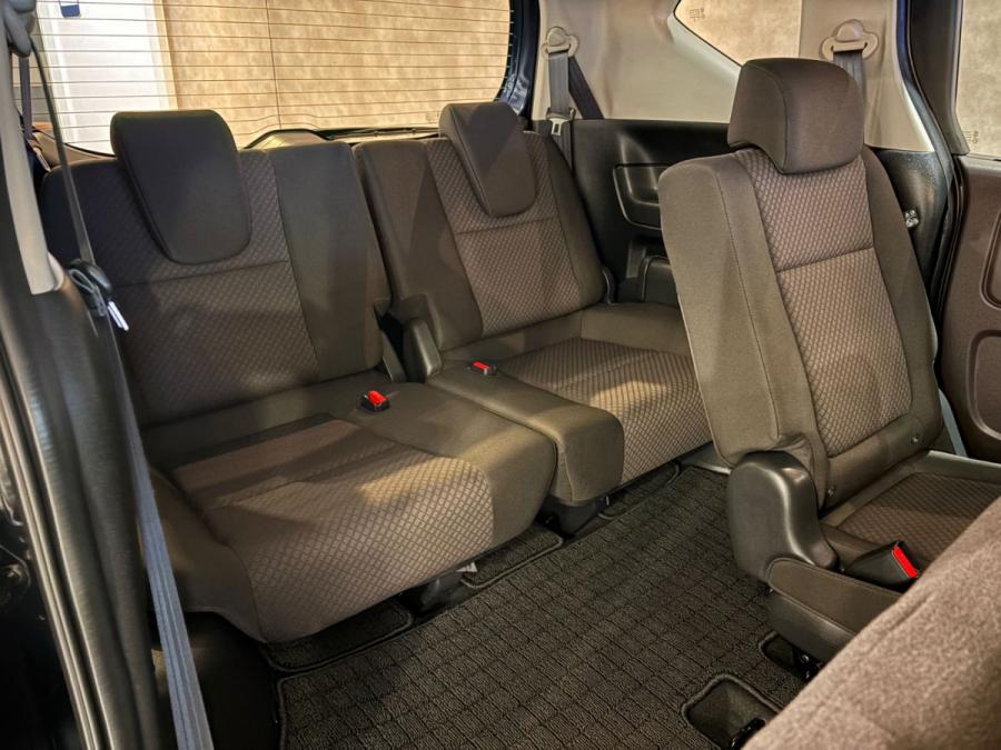 FREED GB7 HYBRID 7座 - Image 9