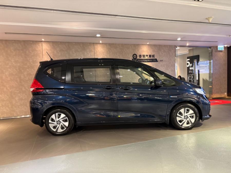 FREED GB7 HYBRID 7座 - Image 12