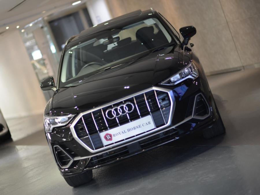 Q3 35 TFSI S LINE - Image 3