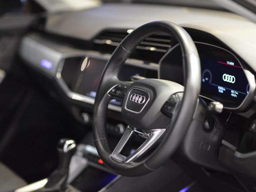 Q3 35 TFSI S LINE - Image 22
