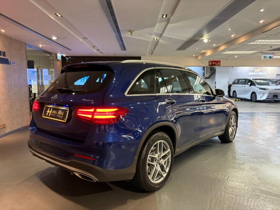 GLC250 4Matic AMG - Image 2