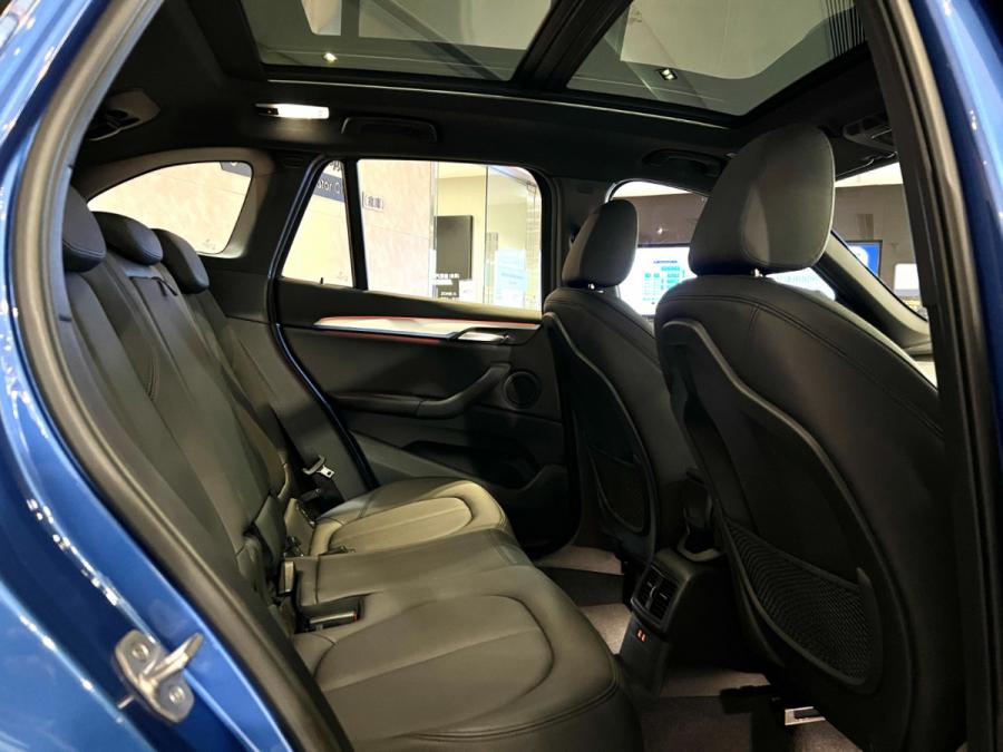 X1 S-DRIVE 18IA M-SPORT - Image 10