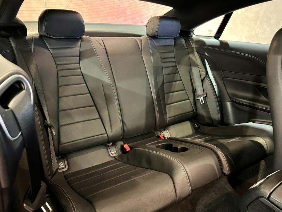 E400 Coupe AMG - Image 12
