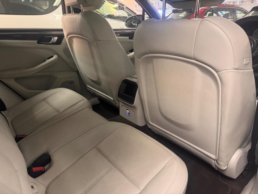 Macan S - Image 5