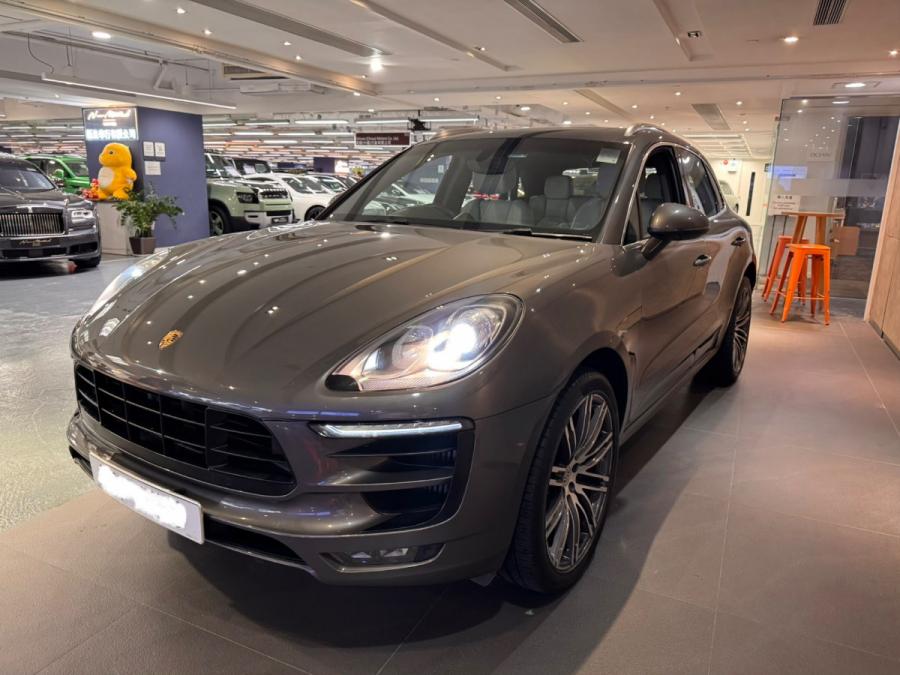 Macan S - Image 2