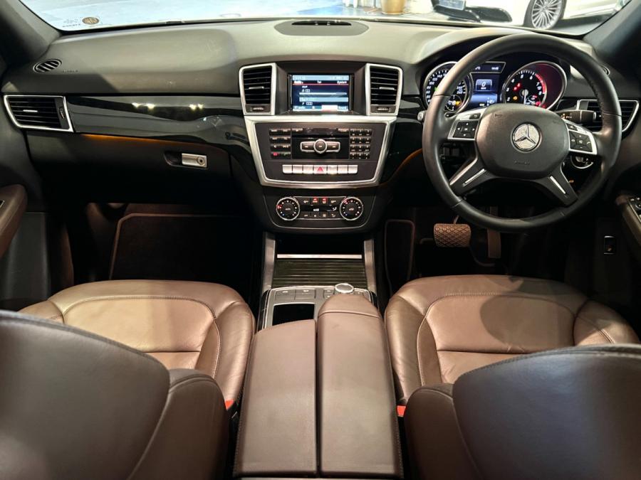 ML400 4MATIC AMG - Image 8