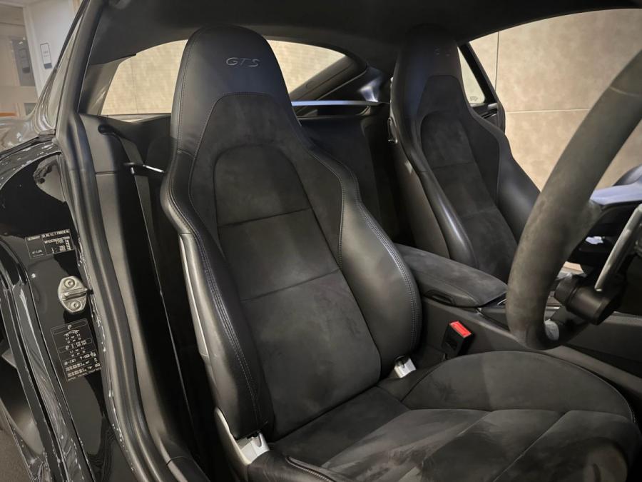 718 CAYMAN GTS - Image 6