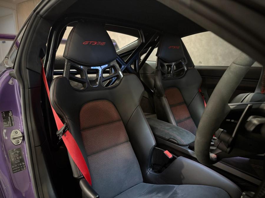 911 992 GT3 RS - Image 9