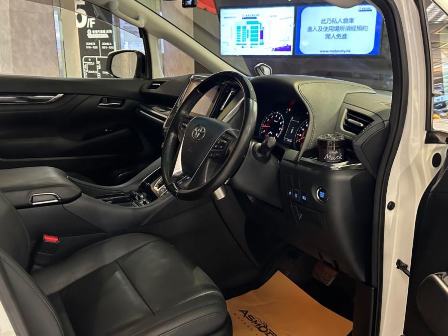 Alphard 2.5 SC Modellista - Image 2