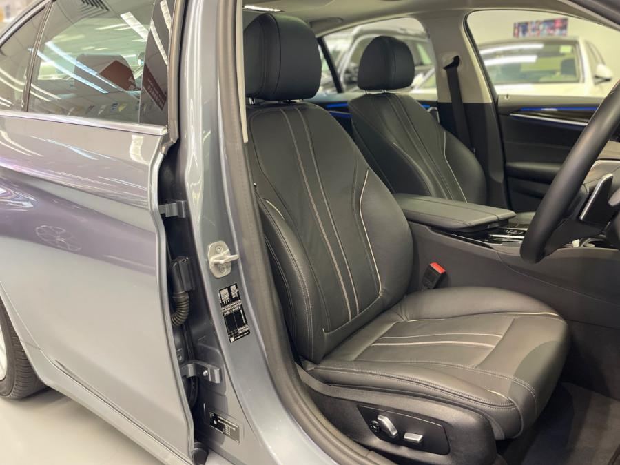 520iA Facelift (Luxury Line) - Image 8