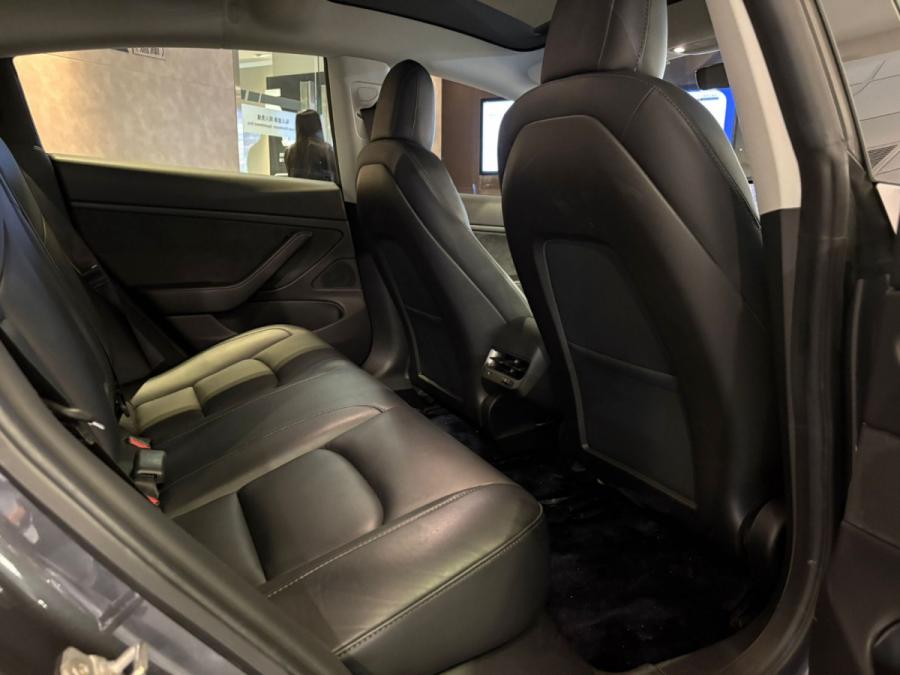 Model 3 SR Plus - Image 5