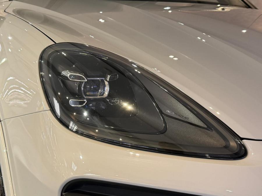 CAYENNE COUPE - Image 10