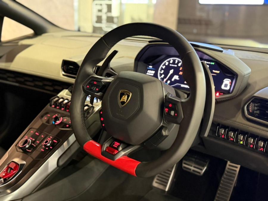 Huracan LP610-4 Coupe - Image 9