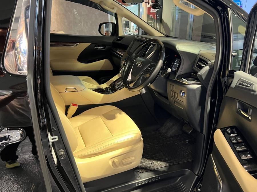 Alphard GF - Image 2