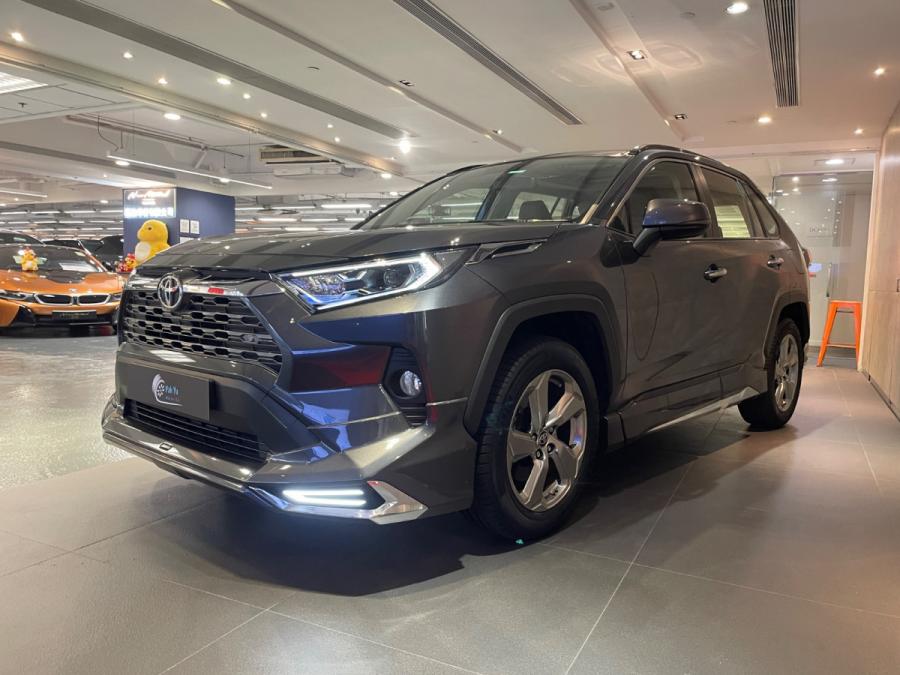 Rav 4 (Deluxe) - Image 2