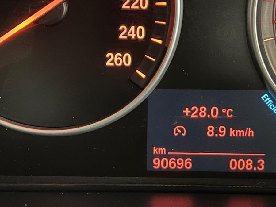 X5 XDRIVE30D - Image 5