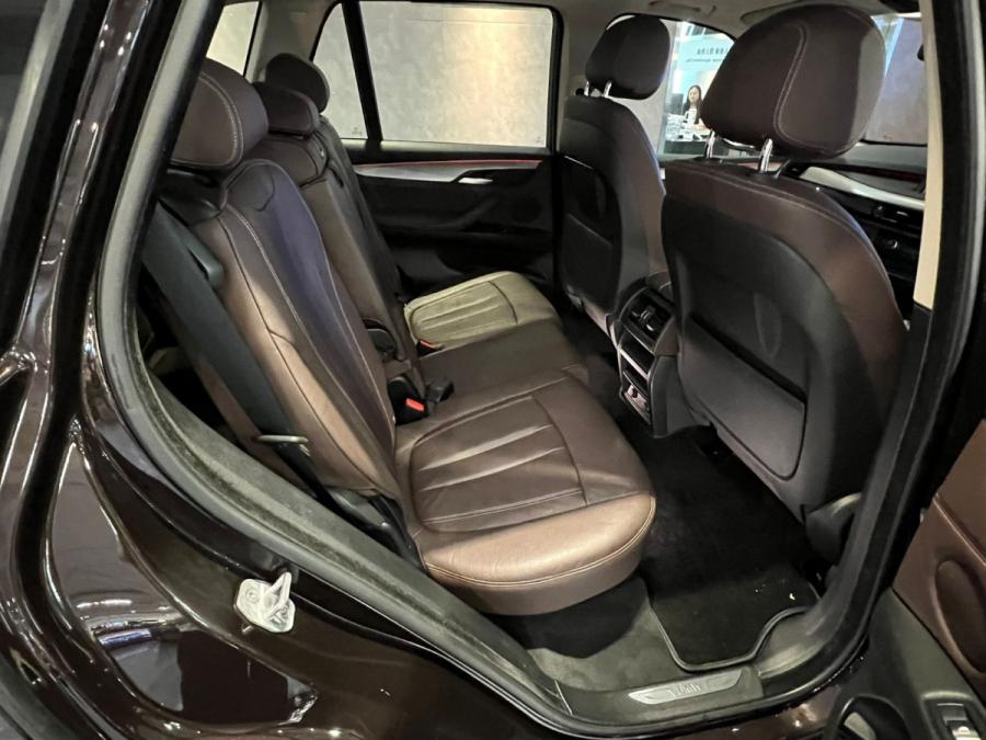 X5 XDRIVE30D - Image 4