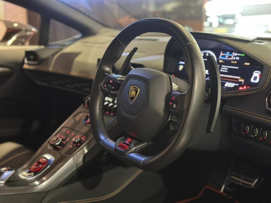 Huracan LP580-2 RWD Coupe - Image 9