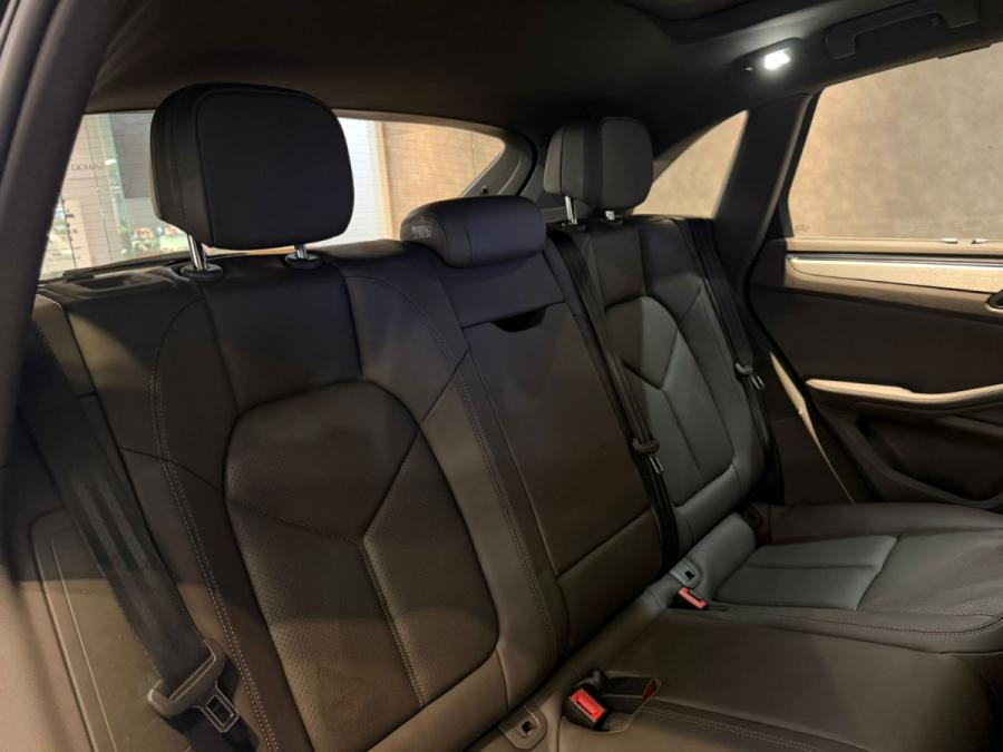 Macan S - Image 12
