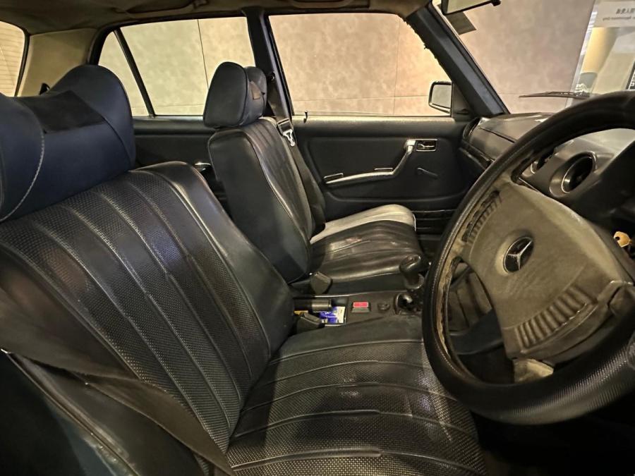 240D (W123) 柴油/棍波車 - Image 6
