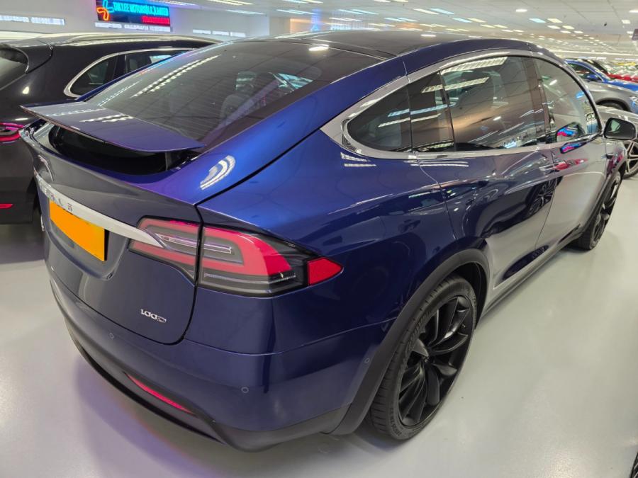 Model X 100D - Image 12
