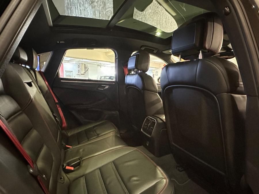 Macan GTS - Image 4