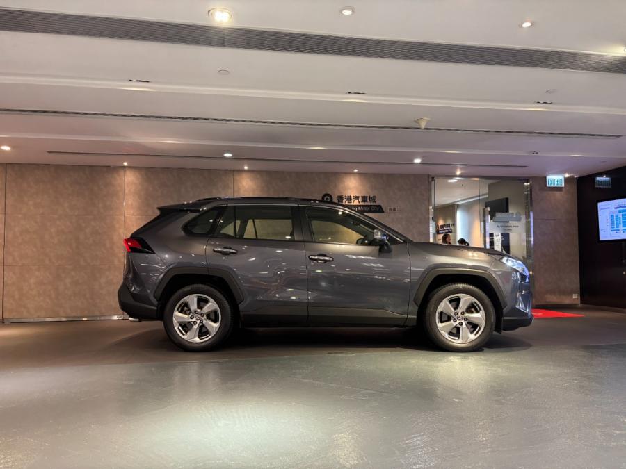 RAV 4 - Image 3