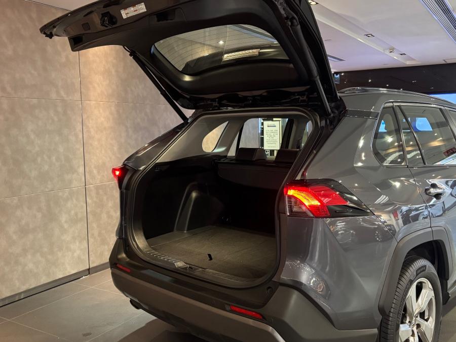RAV 4 - Image 5