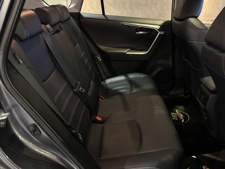 RAV 4 - Image 8