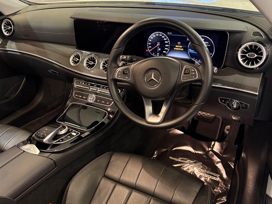 E300 Cabriolet - Image 6