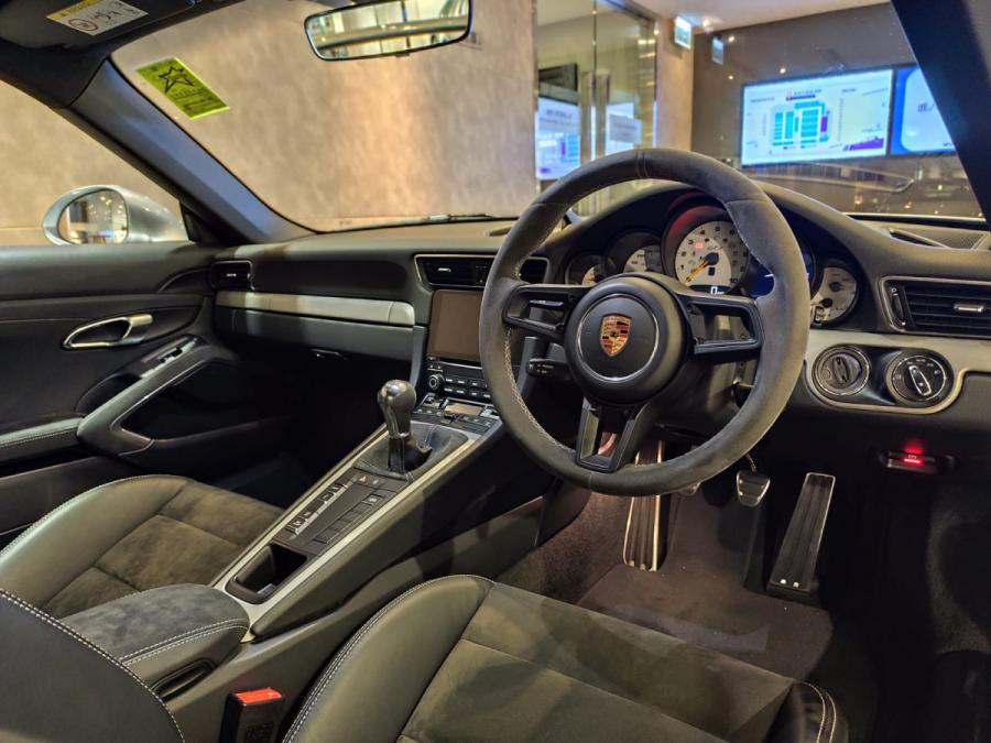 911 GT3 manual 991.2 - Image 3