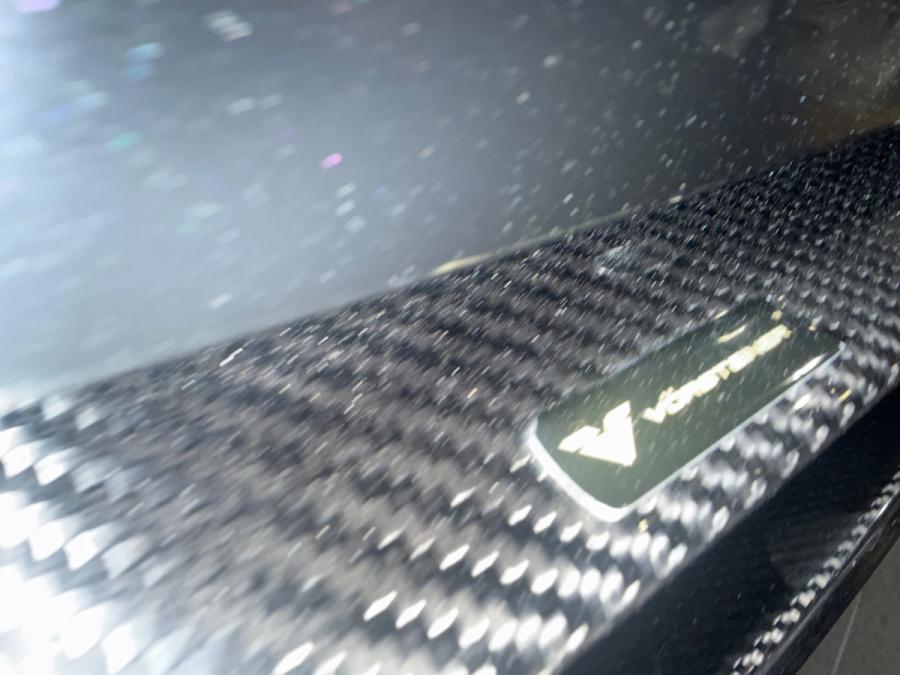 R8 - Image 8