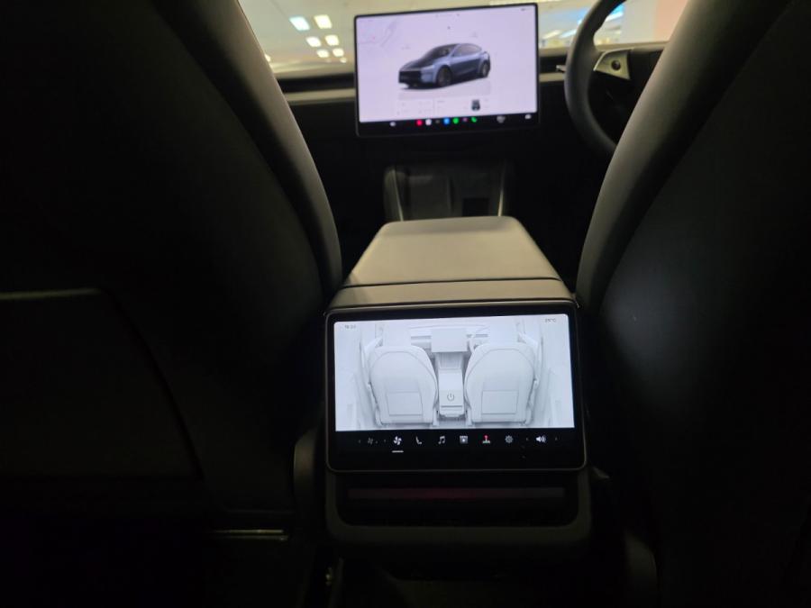 Model Y RWD - Image 13