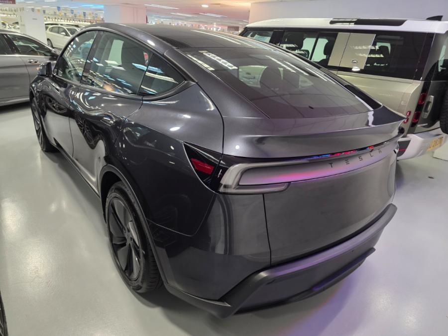 Model Y RWD - Image 15