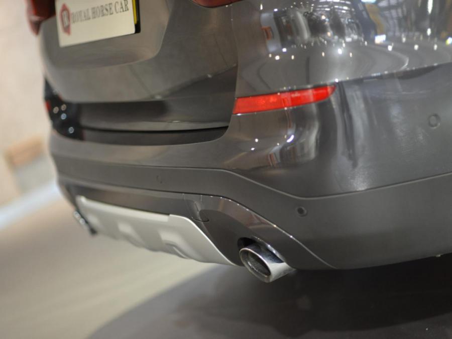 X3 XDRIVE30IA XLINE G01 - Image 10