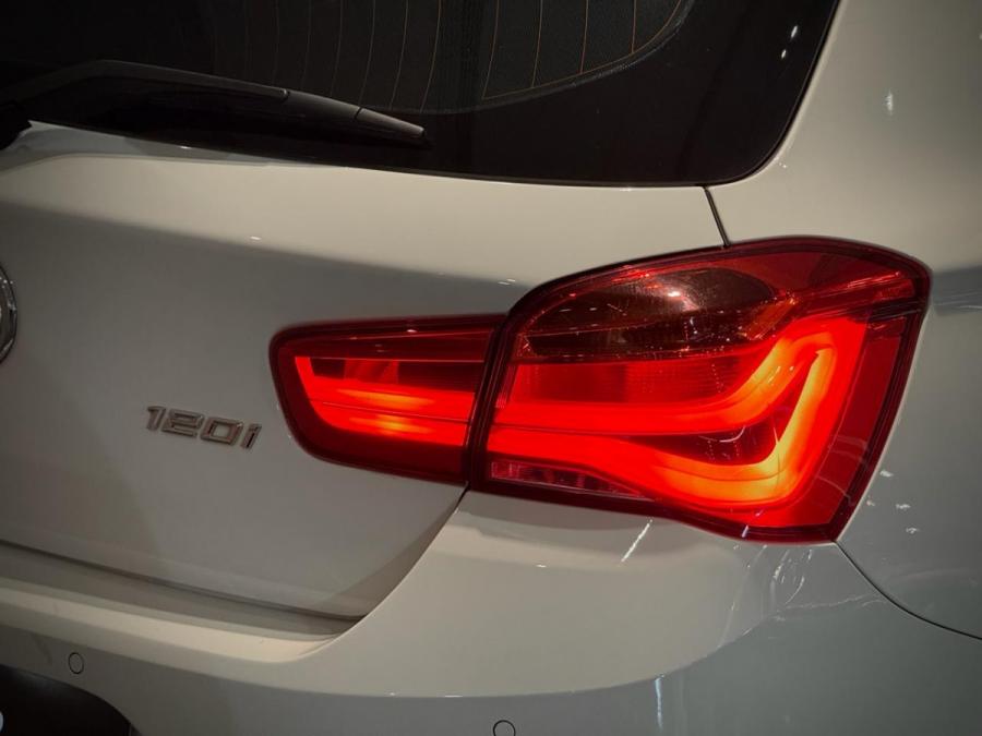 120iA M SPORT EDITION - Image 5