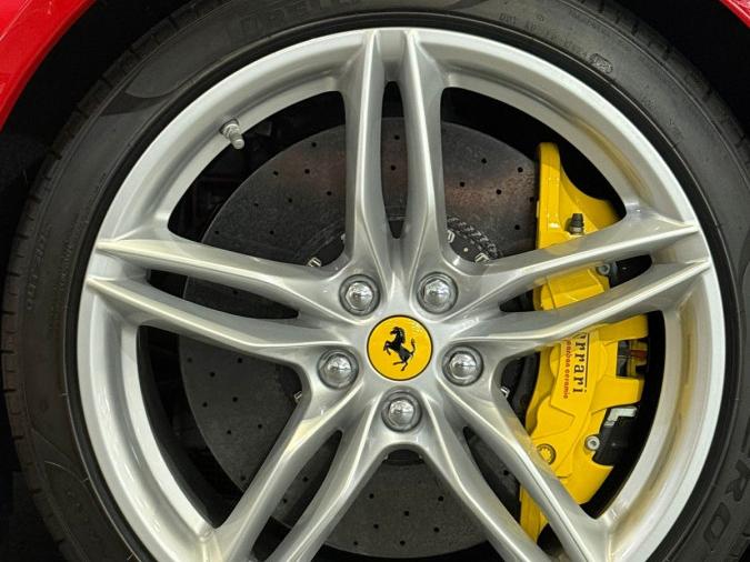 812 GTS - Image 3