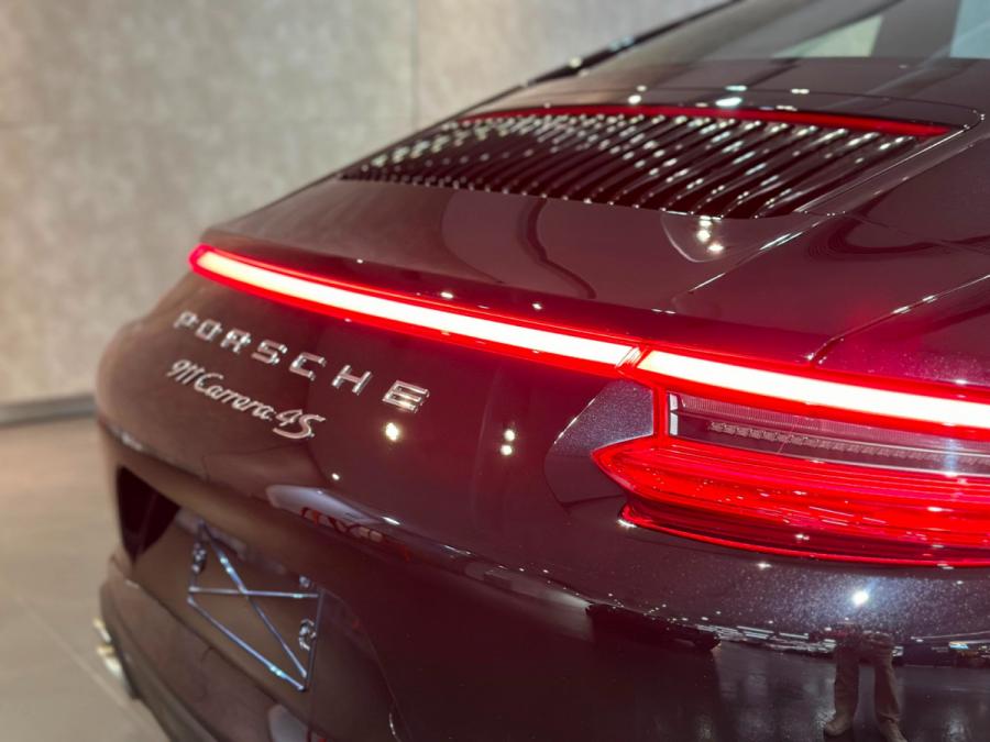 911 991.2 CARRERA 4S COUPE - Image 4