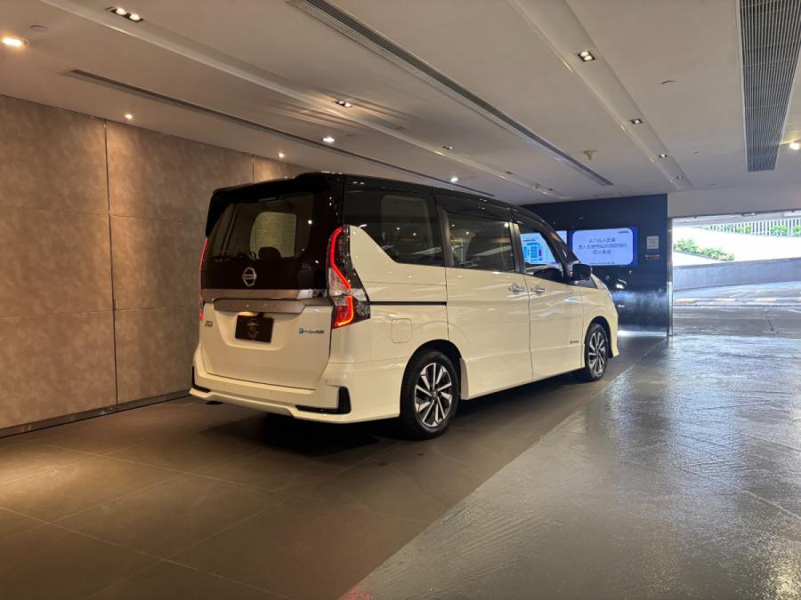 SERENA E-POWER HIGHWAY STAR VIP - Image 3