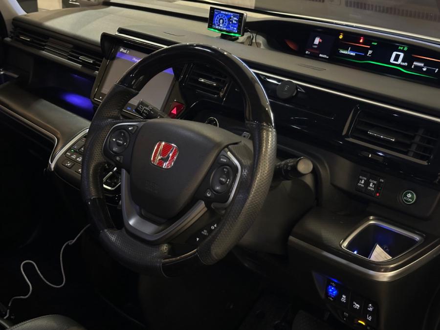 Stepwgn Hybrid EX Mugen - Image 2
