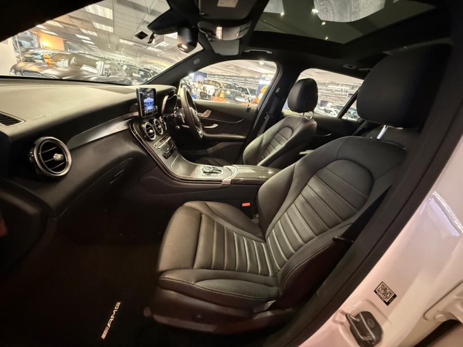 Glc300 AMG 4MATIC - Image 13